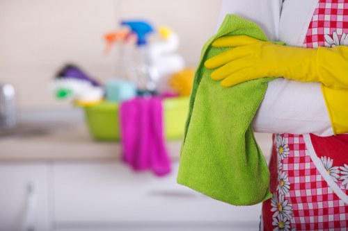 Local cleaning company in Brixton handling deep cleaning tasks